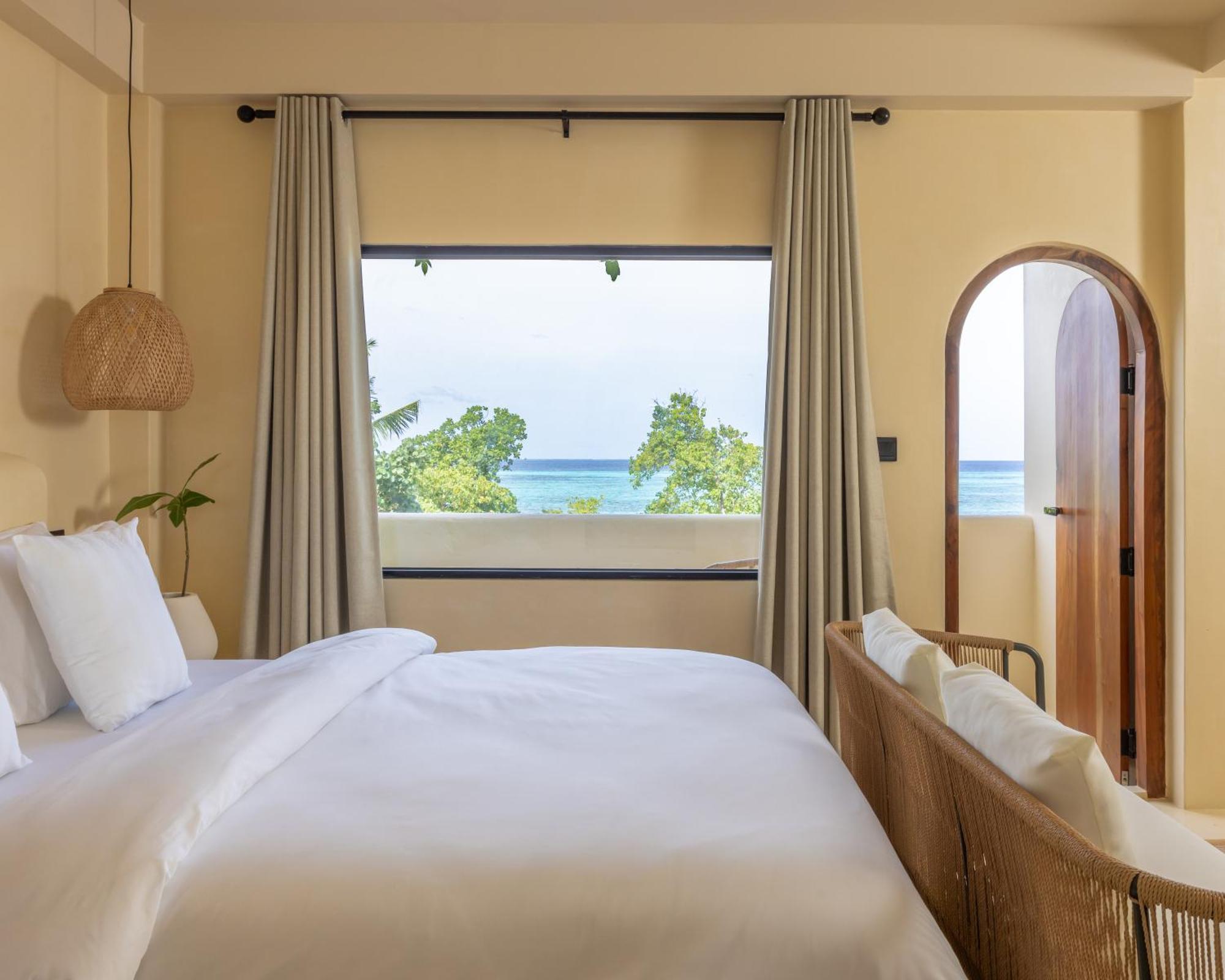 Isla Retreat Hotel Fehendhoo Bagian luar foto