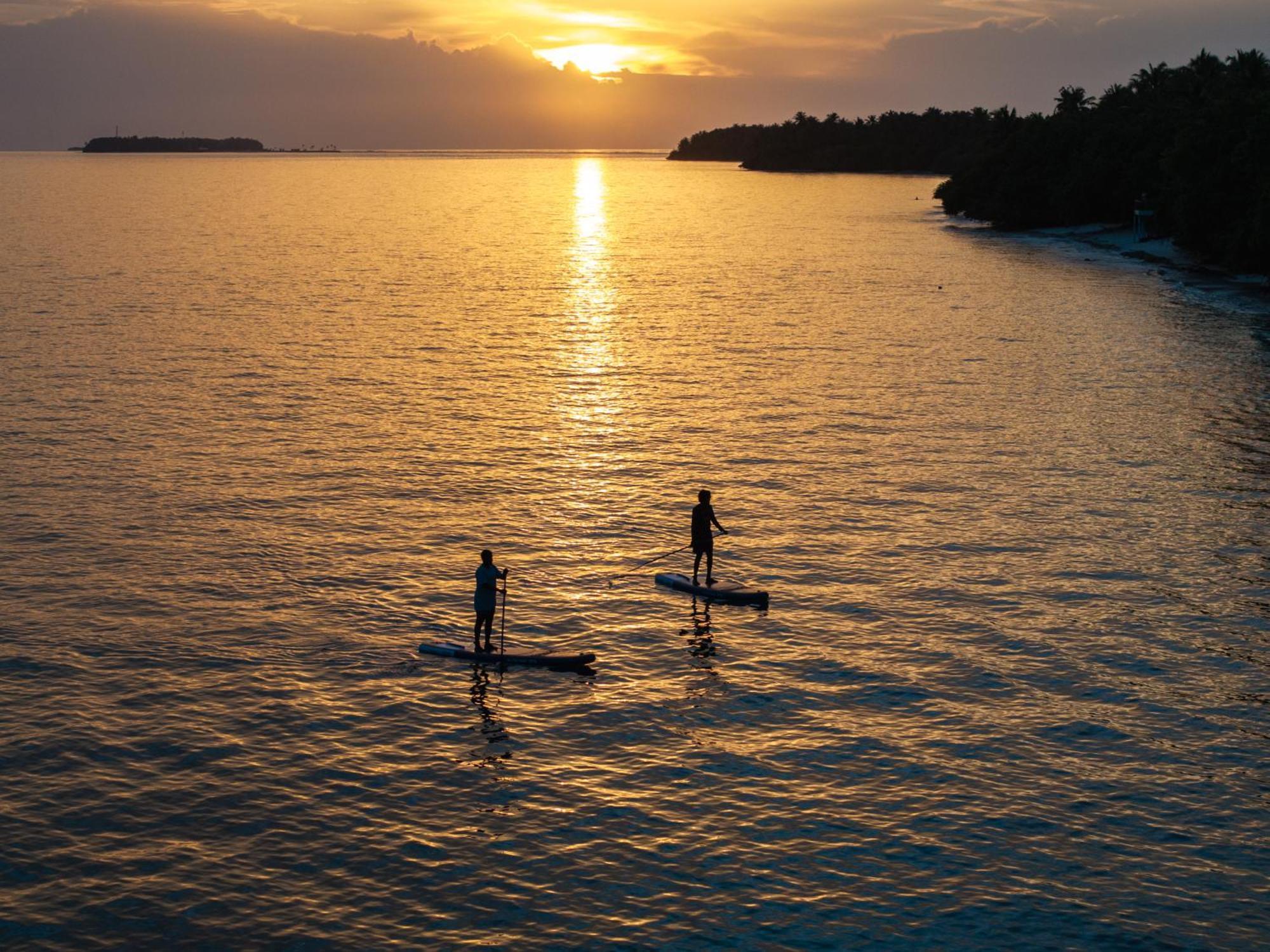 Isla Retreat Hotel Fehendhoo Bagian luar foto